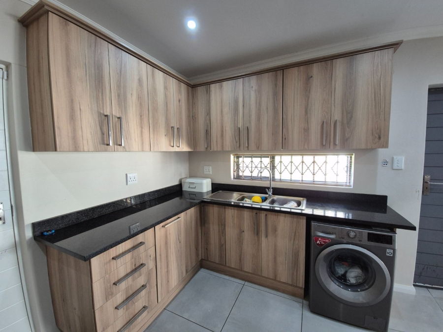 3 Bedroom Property for Sale in Fairview Eastern Cape